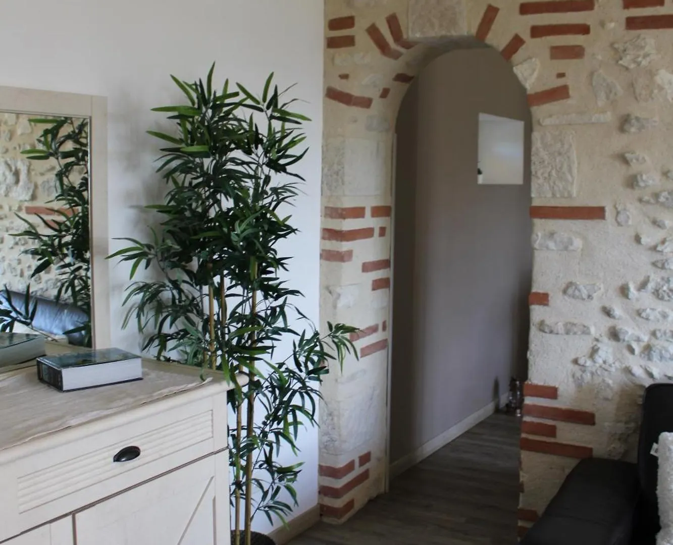 Ostalet De Canteperlic Albi Holiday home