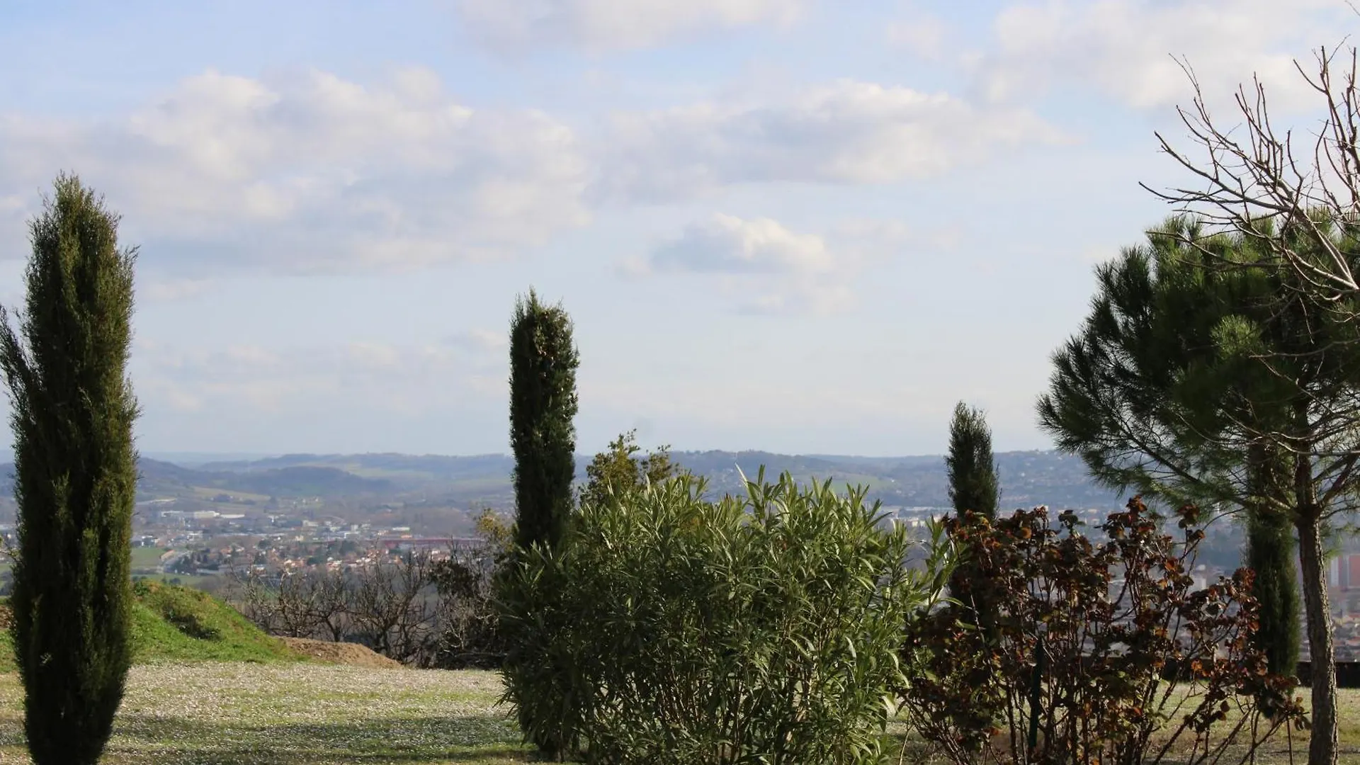 Ostalet De Canteperlic Albi Holiday home