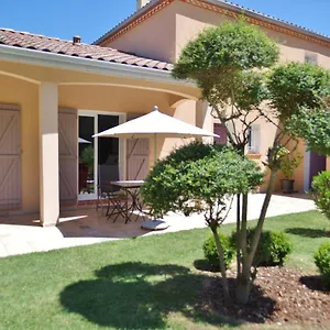 La Lilas Des Fargues Bed & Breakfast